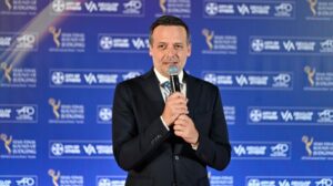 Χάρης Δούκας: «Το ΠΑΣΟΚ δεν είναι μόνο το παρελθόν μας∙ μπορεί –αν τολμήσει– να είναι ξανά το μέλλον μας».