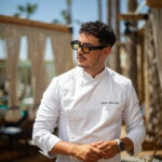 Άγγελος Μανουσάκης: Ο Σεφ που αναδεικνύει την ελληνική γαστρονομία