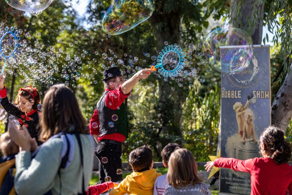 Δήμος Αθηναίων: Μία μεγάλη Χριστουγεννιάτικη Αγορά στην πλατεία Κοτζιά